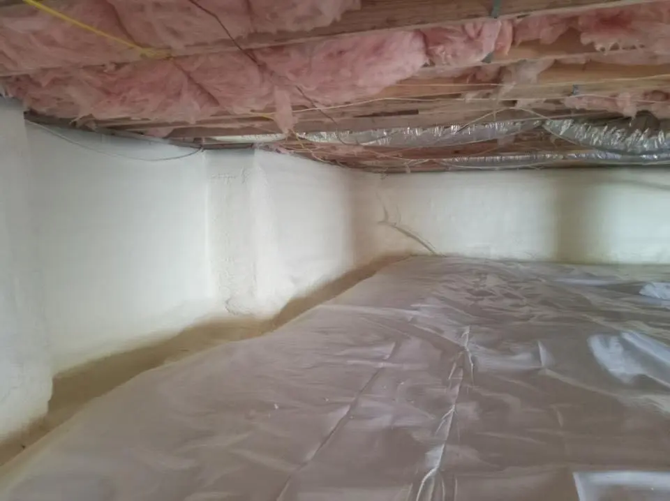 Crawl space encapsulation with closed-cell spray foam for Spray Foam Roofing in Kahaluu-Keauhou
